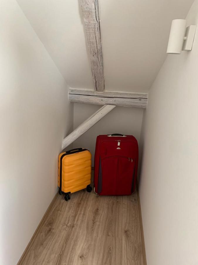דירות Pitypang Apartman שיופוק מראה חיצוני תמונה